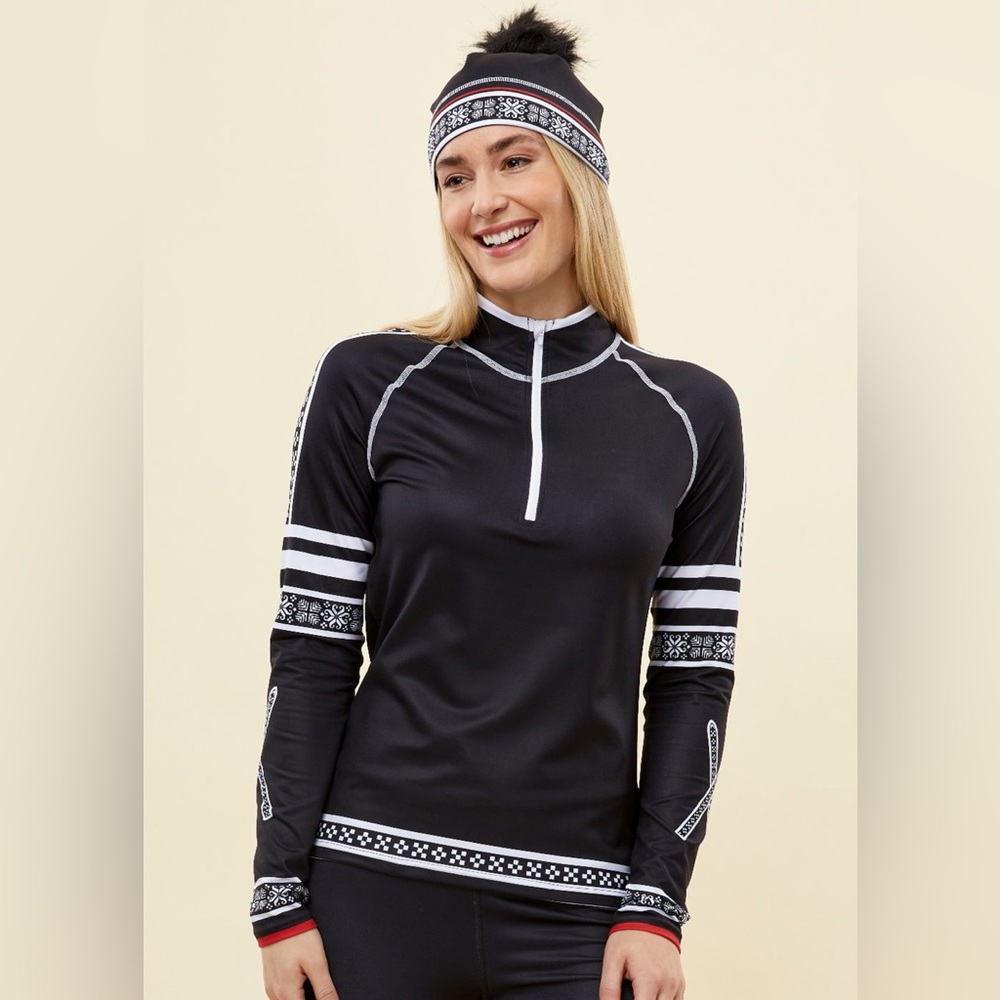 NWT. Krimson Klover. Folklore 1/4 Zip Base Layer Top. Black/White/Red. Small.
